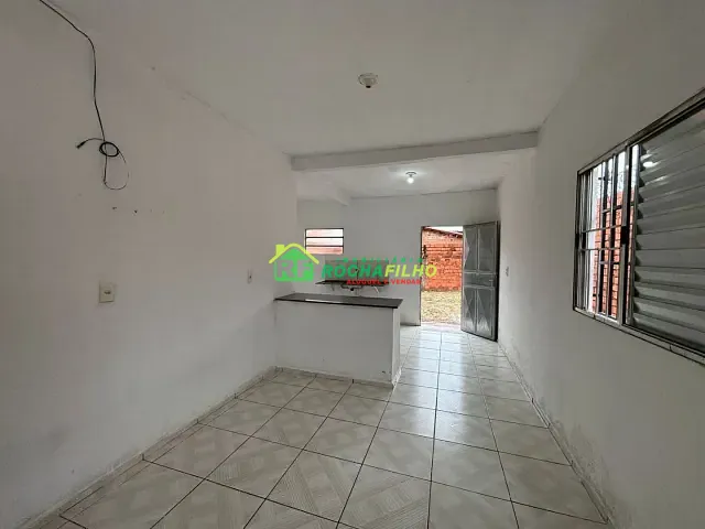 Casa com 200m², à venda, no bairro Novo Horizonte em Teresina