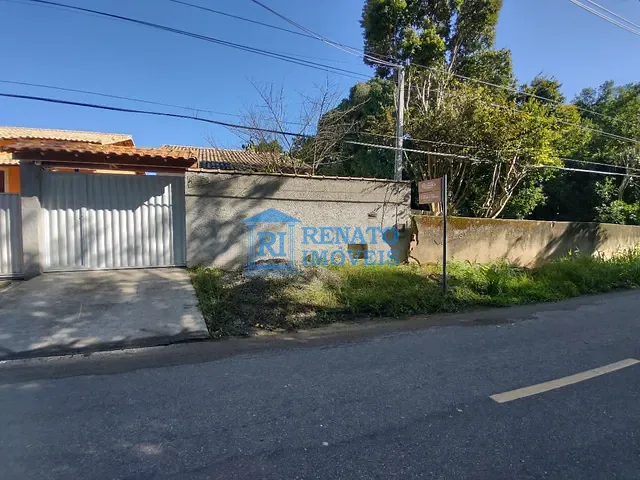 Casa 2 quartos e 1 banheiro, à venda, no bairro Ubatiba em Maricá