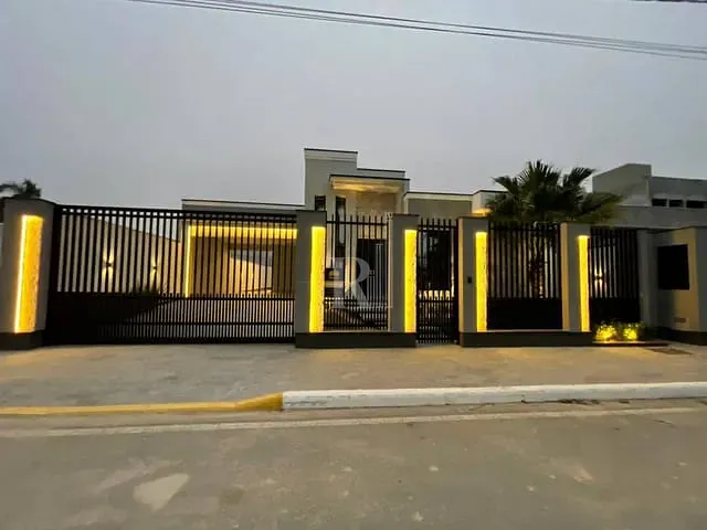 Casa 3 quartos e 2 banheiros, à venda, no bairro Bosque da Mata em Tijucas