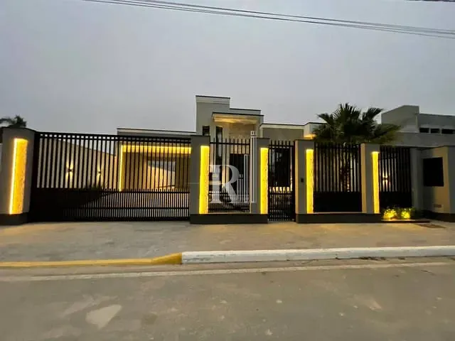 Casa 3 quartos e 2 banheiros, à venda, no bairro Bosque da Mata em Tijucas