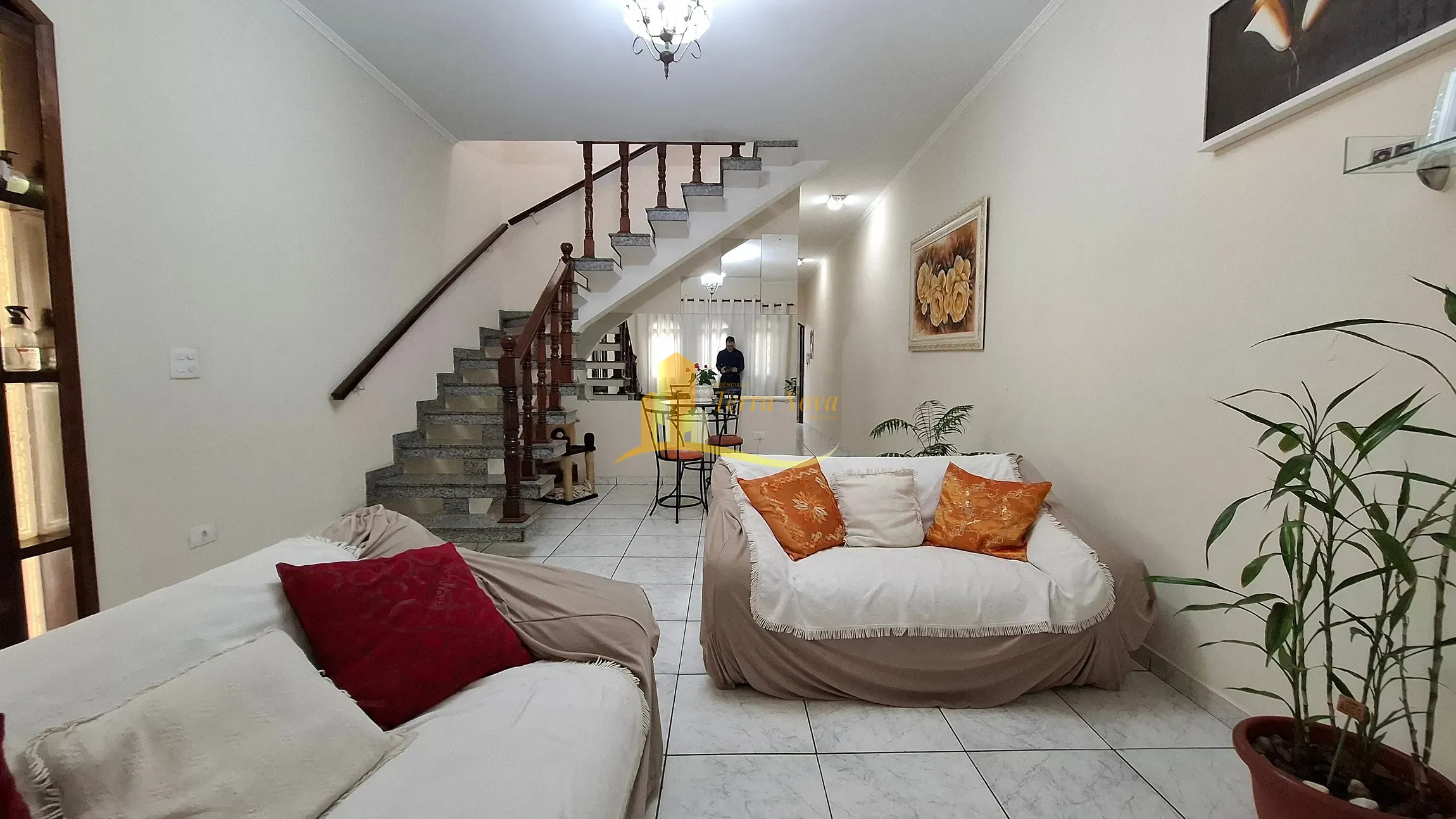 Casa, 4 quartos, 240 m² - Foto 11