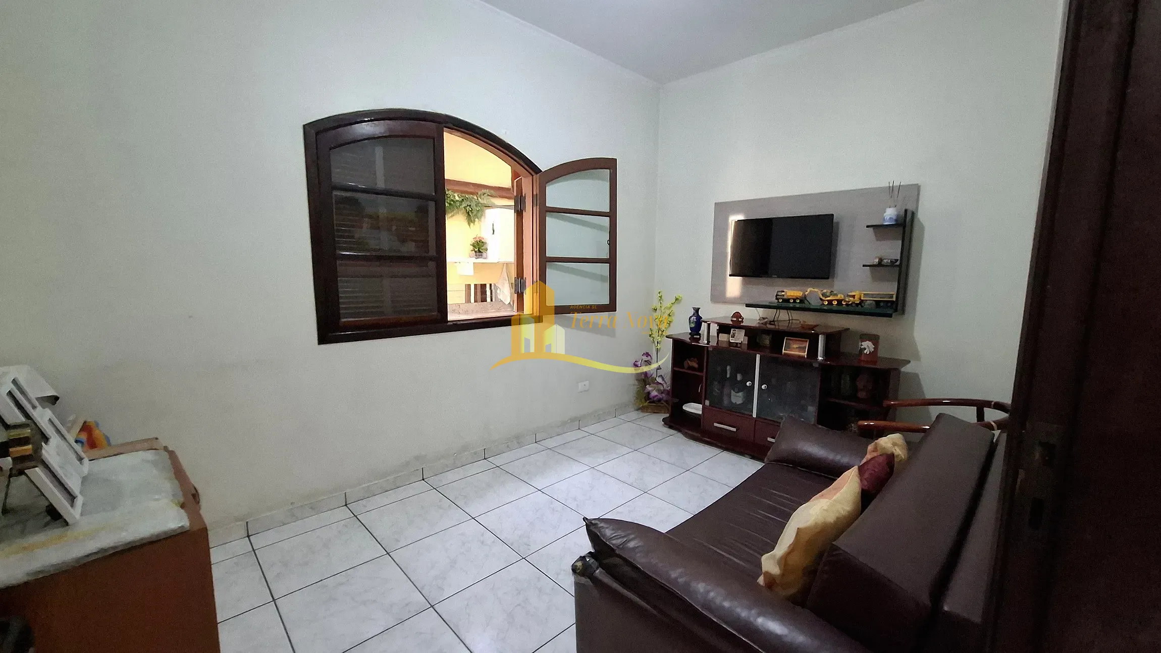 Casa, 4 quartos, 240 m² - Foto 18