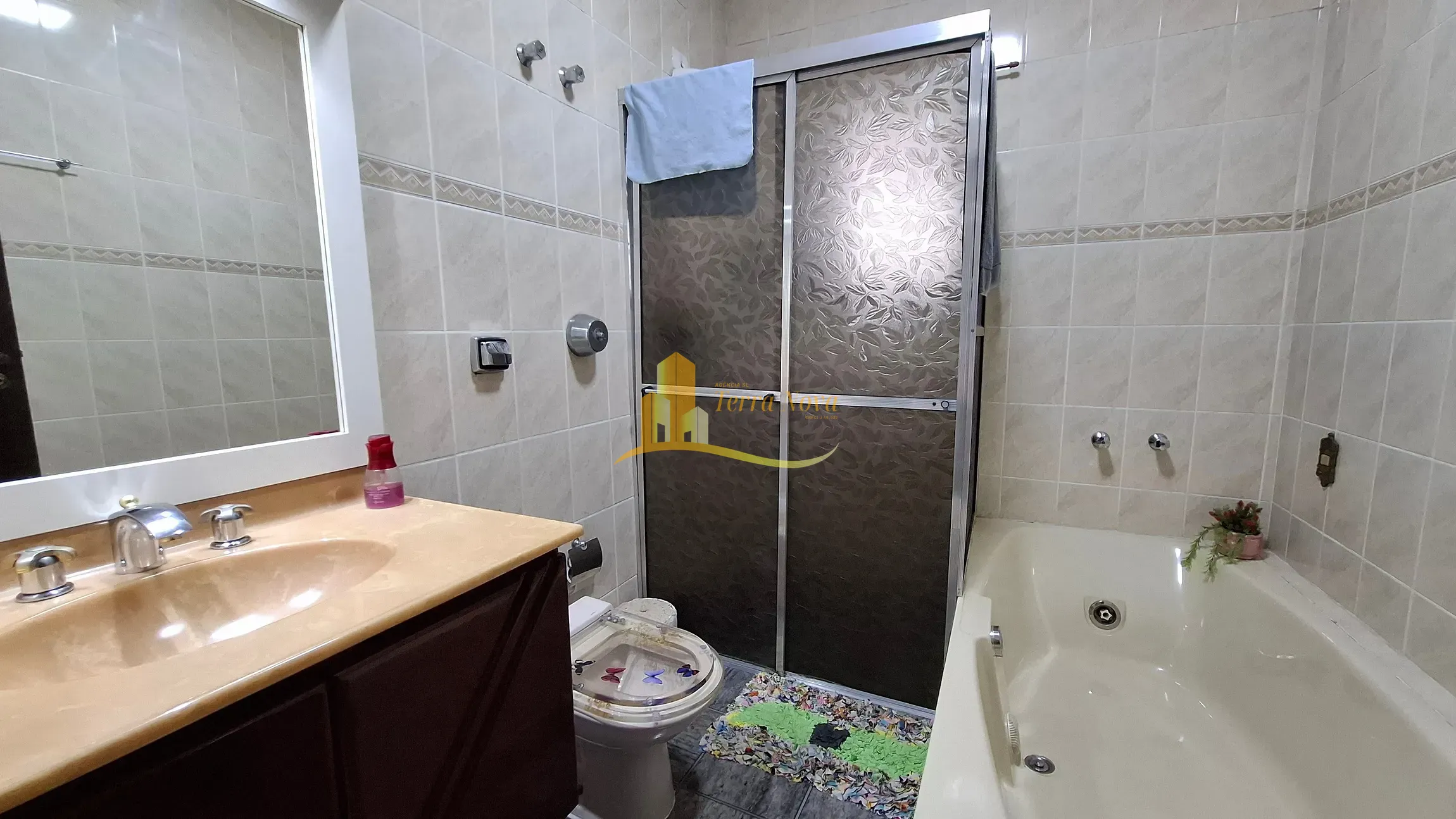 Casa, 4 quartos, 240 m² - Foto 42