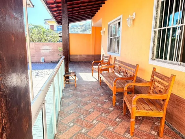 Casa com 560m² 3 quartos e 6 banheiros, à venda, no bairro Costazul em Rio das Ostras
