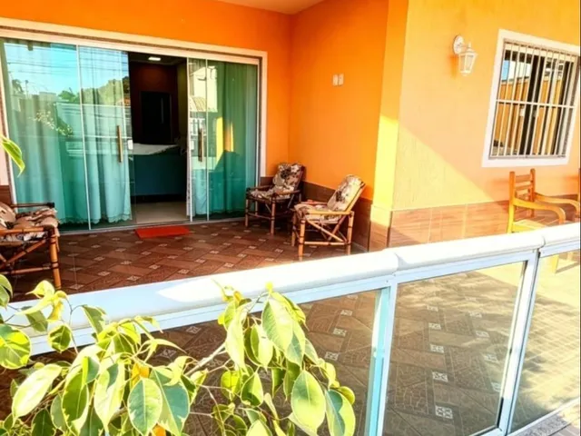 Casa com 560m² 3 quartos e 6 banheiros, à venda, no bairro Costazul em Rio das Ostras