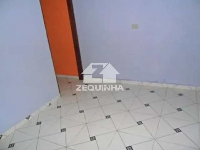 Casa com 229m² 3 quartos e 2 banheiros, à venda, no bairro Jardim Roberto em Osasco