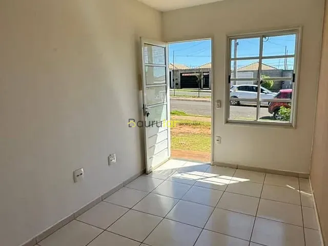 Casa 3 quartos e 2 banheiros, para alugar, no bairro Vargem Limpa I em Bauru