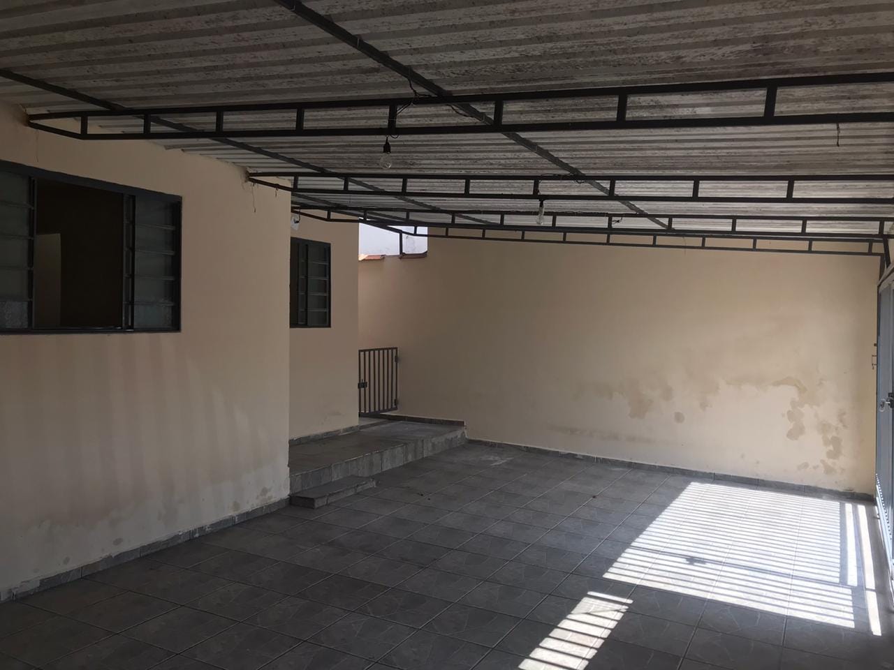 Casa, 3 quartos, 200 m² - Foto 1