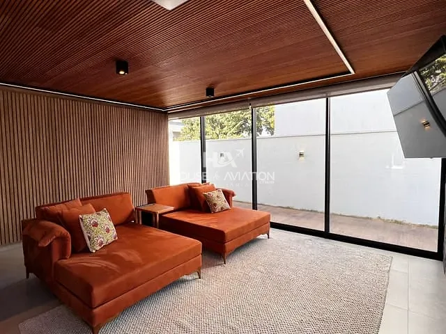 Casa com 417m² 5 quartos e 7 banheiros, à venda, no bairro Portal do Sol Green em Goiânia
