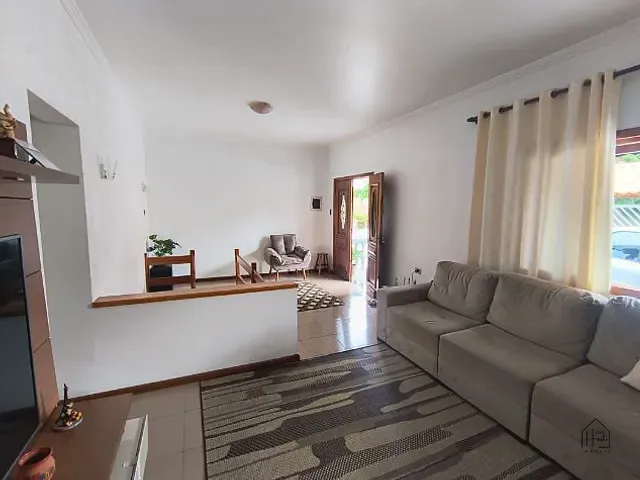 Casa com 360m² 4 quartos e 2 banheiros, à venda, no bairro Tijuco Preto em Vargem Grande Paulista