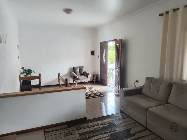 Casa com 360m² 4 quartos e 2 banheiros, à venda, no bairro Tijuco Preto em Vargem Grande Paulista