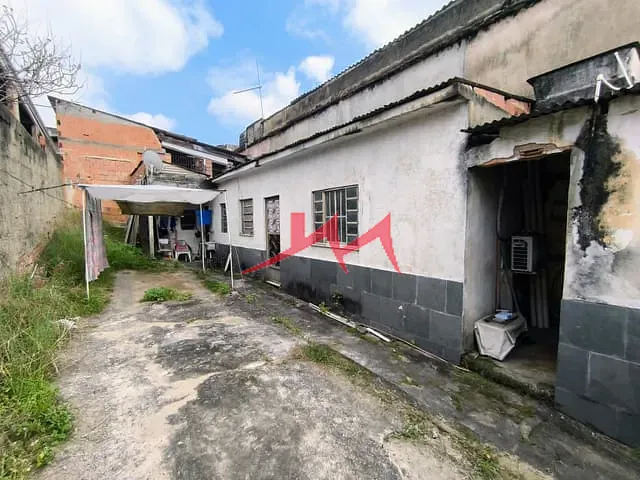 Casa com 180m² 2 quartos e 1 banheiro, à venda, no bairro Coelho em São Gonçalo