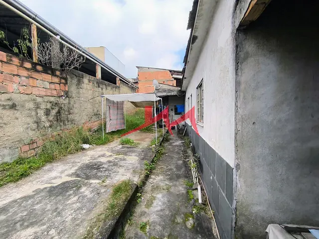 Casa com 180m² 2 quartos e 1 banheiro, à venda, no bairro Coelho em São Gonçalo