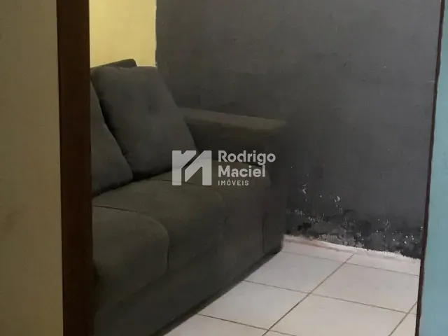 Casa 3 quartos e 1 banheiro, à venda, no bairro Céu Azul em Camaragibe