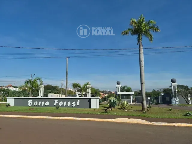 Casa com 125m² 3 quartos e 2 banheiros, à venda, no bairro Parque Leblon em Londrina