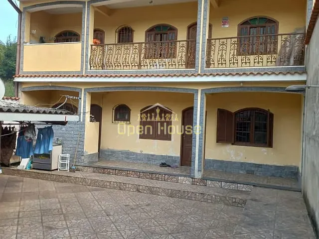 Casa 2 quartos e 2 banheiros, à venda, no bairro Cajueiro em Barra Mansa
