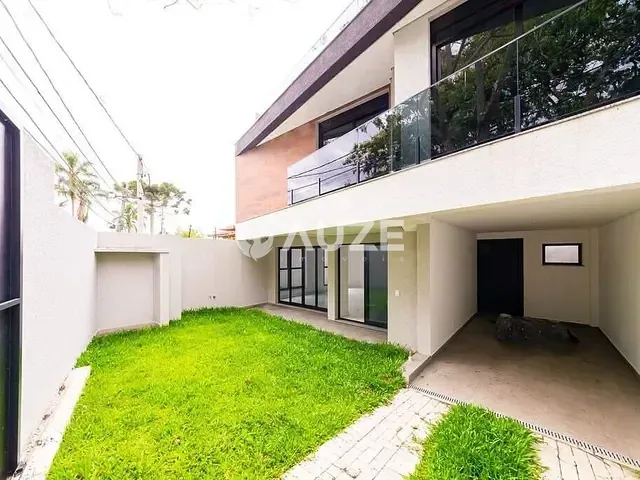 Casa com 155m² 4 quartos e 4 banheiros, à venda, no bairro Mercês em Curitiba