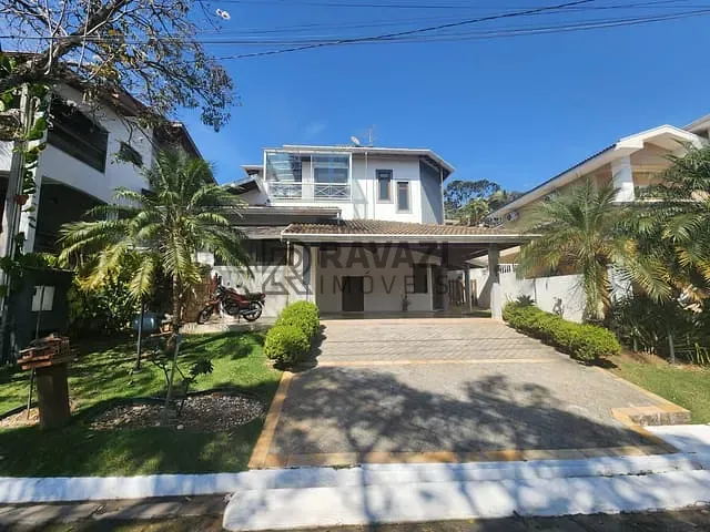 Casa com 450m² 3 quartos e 6 banheiros, à venda, no bairro Villaggio Capríccio em Louveira
