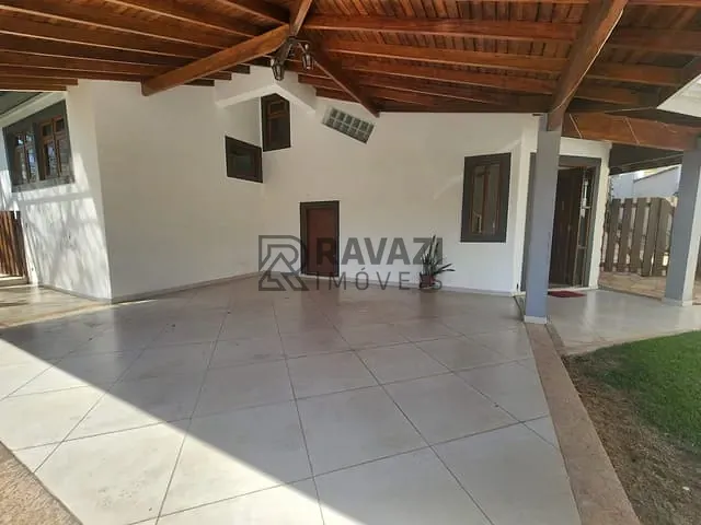 Casa com 450m² 3 quartos e 6 banheiros, à venda, no bairro Villaggio Capríccio em Louveira