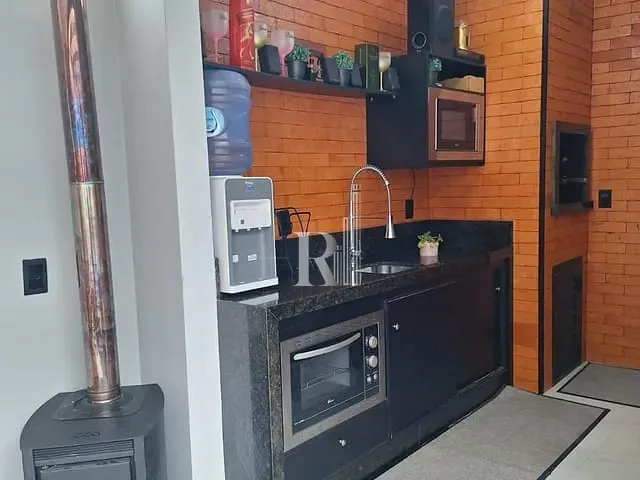 Casa 3 quartos e 1 banheiro, à venda, no bairro Areias em Tijucas