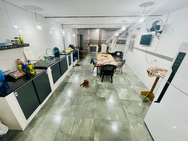 Casa 3 quartos e 2 banheiros, à venda, no bairro Novo Tupi em Belo Horizonte