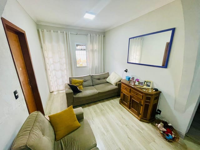 Casa 3 quartos e 2 banheiros, à venda, no bairro Novo Tupi em Belo Horizonte