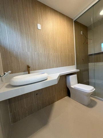 Casa com 180m² 3 quartos e 2 banheiros, à venda, no bairro Ouro Verde em Rio das Ostras