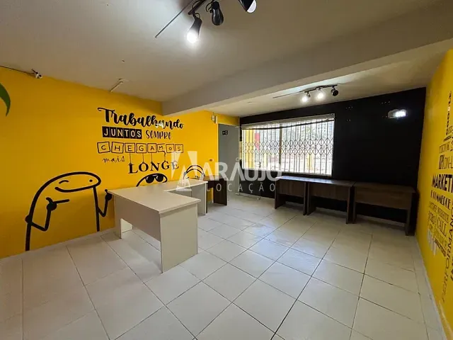 Casa com 300m², para alugar, no bairro Fazenda em Itajaí