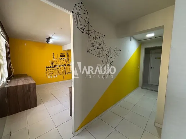 Casa com 300m², para alugar, no bairro Fazenda em Itajaí