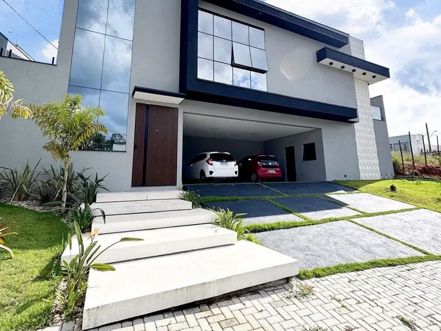 Casa 3 quartos e 5 banheiros, à venda, no bairro Cézar de Souza em Mogi das Cruzes