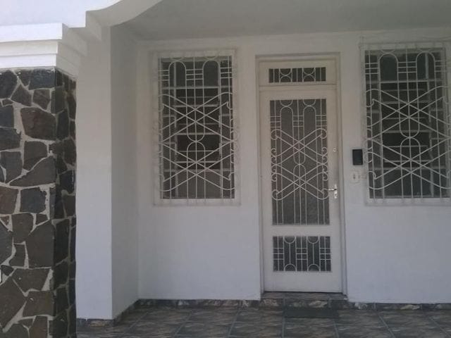 Foto do Casa - Casa comercial (sobrado) para alugar, 150m² - 3 salas, recepção e 1 banheiro - Centro - Jundiaí/SP | Copette Imóveis