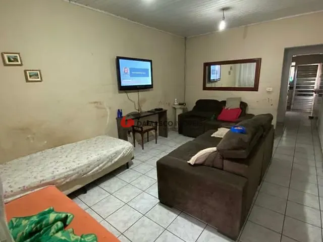 Casa com 193m² 2 quartos e 1 banheiro, à venda, no bairro Fundação em São Caetano do Sul