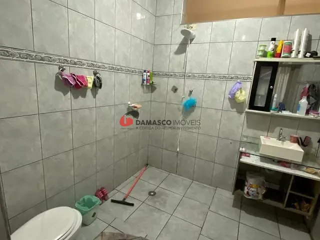 Casa com 193m² 2 quartos e 1 banheiro, à venda, no bairro Fundação em São Caetano do Sul