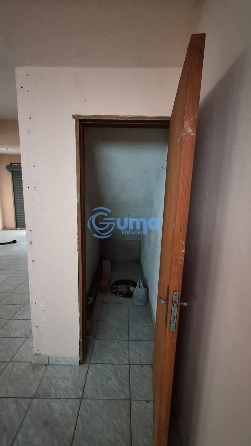 Casa, 4 quartos, 250 m² - Foto 28