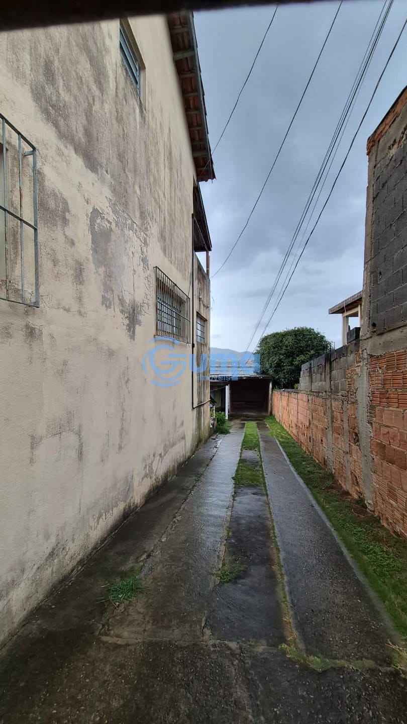 Casa, 4 quartos, 250 m² - Foto 9