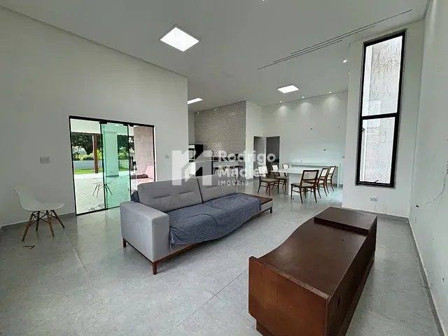 Casa com 750m² 3 quartos e 4 banheiros, à venda, no bairro Aldeia dos Camarás em Camaragibe