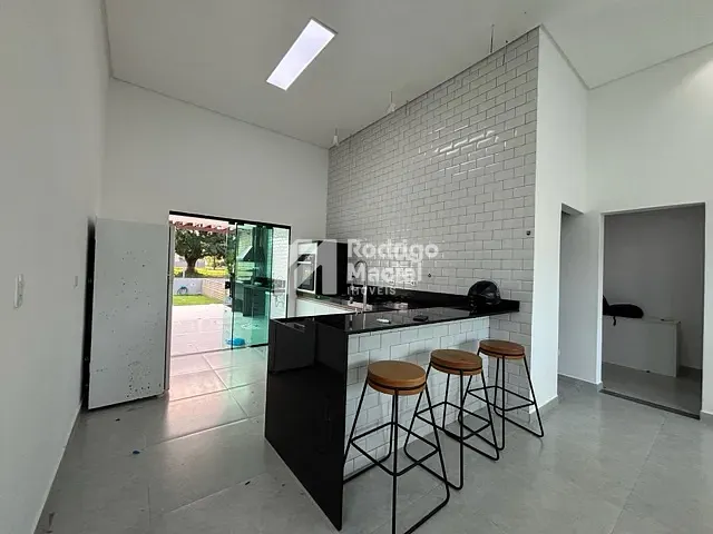 Casa com 750m² 3 quartos e 4 banheiros, à venda, no bairro Aldeia dos Camarás em Camaragibe