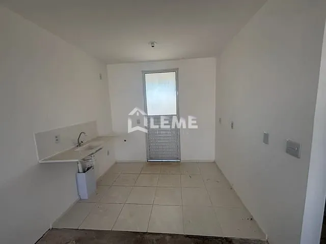 Casa 2 quartos e 1 banheiro, para alugar, no bairro Parque dos Manacás I em Mococa