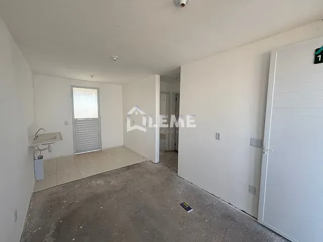 Casa 2 quartos e 1 banheiro, para alugar, no bairro Parque dos Manacás I em Mococa