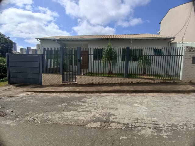 Foto do Casa - Casa para locação, Jardim das Acácias, Lavras, MG | Burgarelli Imóveis