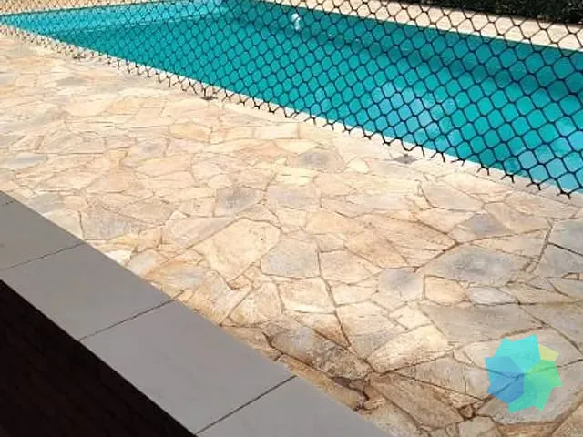 Casa com 1000m² 4 quartos e 2 banheiros, à venda, no bairro Jardim Buru em Salto