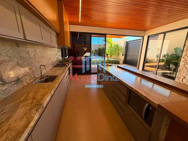 Casa com 510m² 3 quartos e 2 banheiros, à venda, no bairro Jardim Tropical II em Ituverava