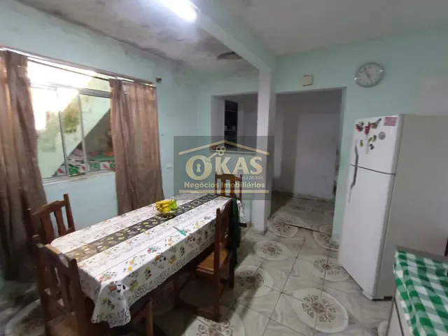 Casa com 125m², à venda, no bairro Vila Amorim em Suzano