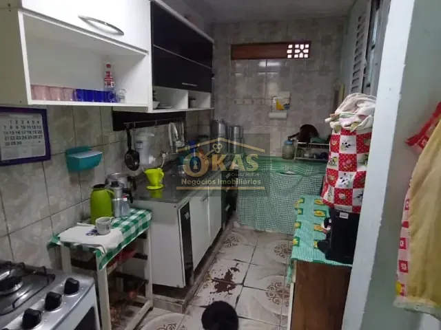 Casa com 125m², à venda, no bairro Vila Amorim em Suzano