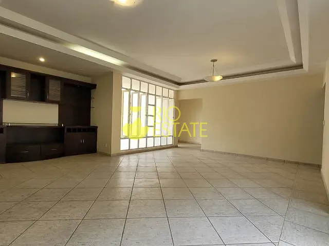Casa com 202m² 4 quartos e 3 banheiros, à venda, no bairro Ano Bom em Barra Mansa