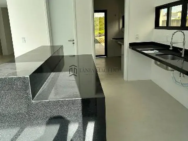 Casa 4 quartos e 4 banheiros, à venda, no bairro Vargem Fria em Jaboatão dos Guararapes