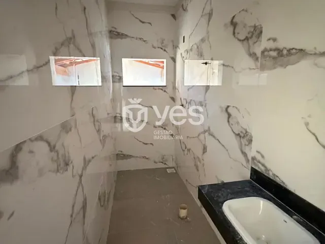 Casa 2 quartos e 1 banheiro, à venda, no bairro Loteamento Novo Horizonte em Araxá