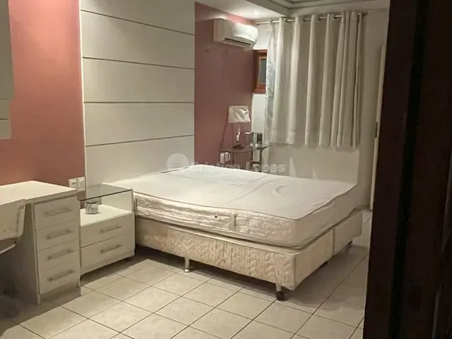 Casa com 337m² 4 quartos e 5 banheiros, à venda, no bairro Monte Castelo em Teresina