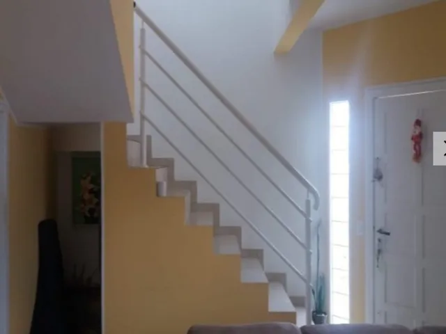 Casa 3 quartos e 2 banheiros, à venda, no bairro Villa Di Cesar em Mogi das Cruzes