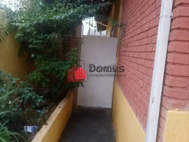 Casa com 300m², à venda, no bairro Jardim das Nações em Taubaté